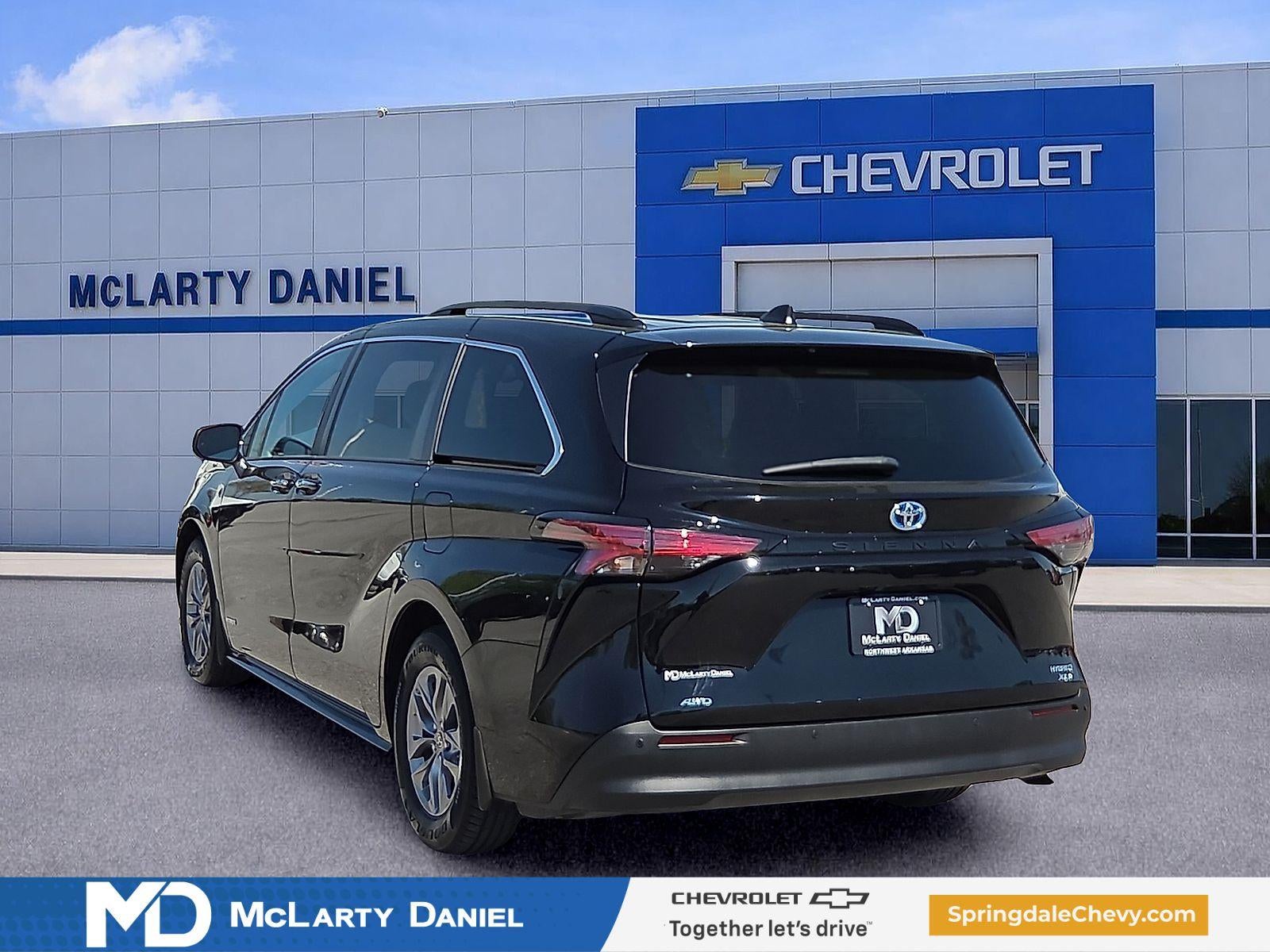 2021 Toyota Sienna XLE