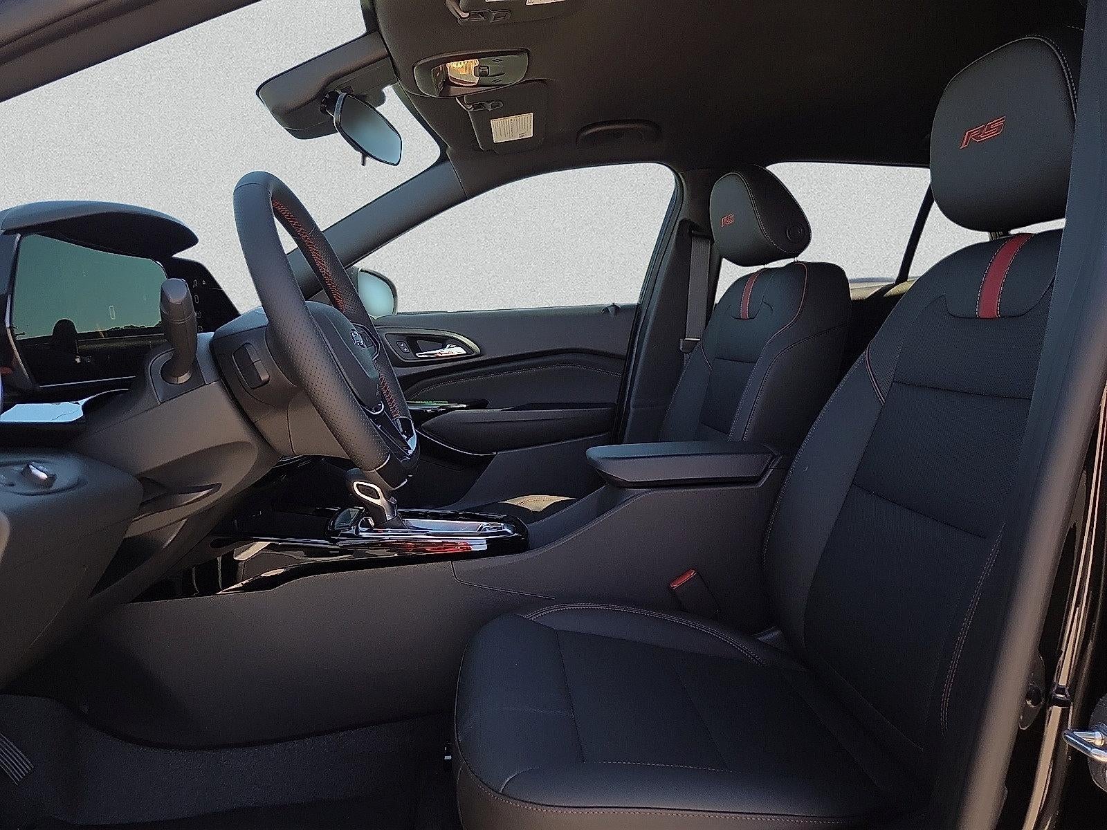 2026 Chevrolet Trax RS - Photo 14