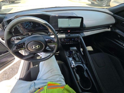 2025 Hyundai Elantra Hybrid SEL Sport