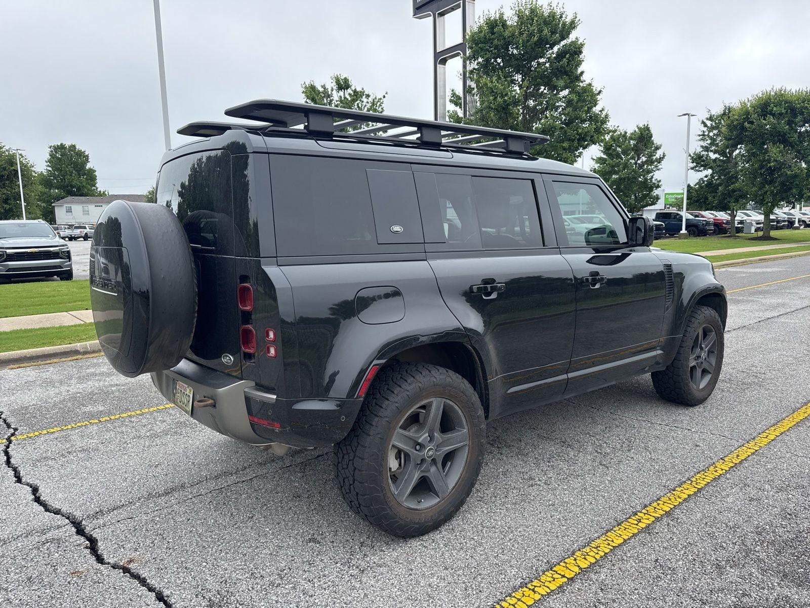 2023 Land Rover Defender 110 X-Dynamic SE