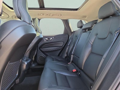 2025 Volvo XC60 Plus