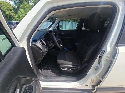 2023 Jeep Renegade Upland