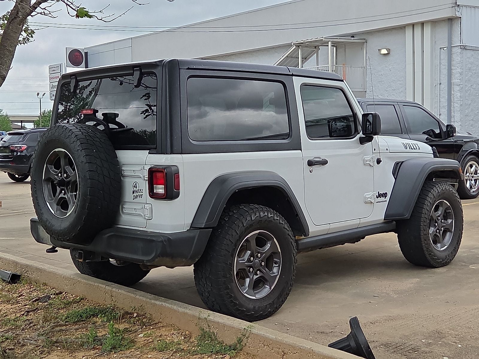2022 Jeep Wrangler Willys 4x4