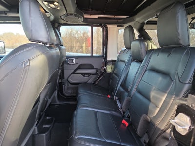 2022 Jeep Wrangler Unlimited Sahara Altitude 4x4