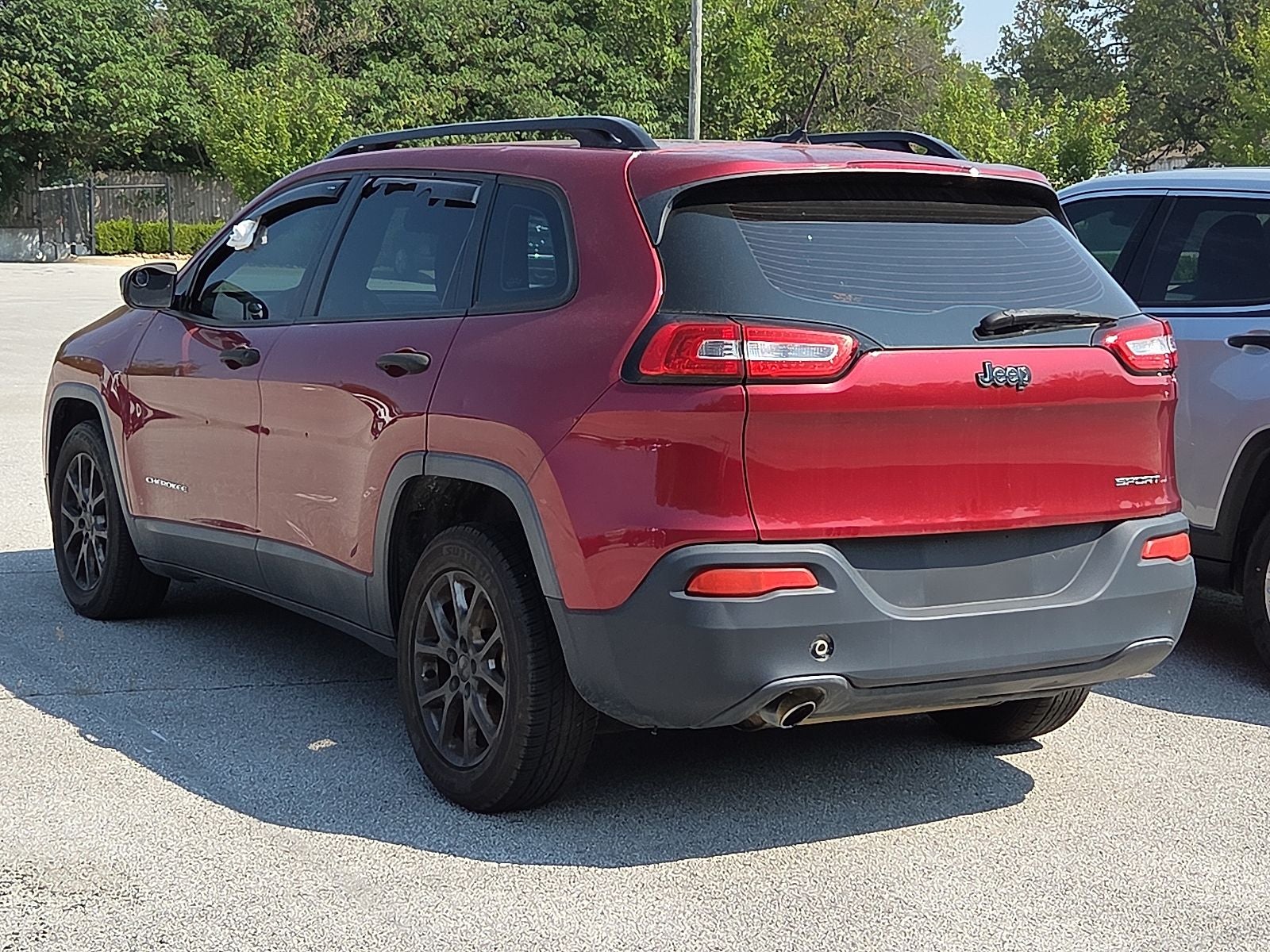 2015 Jeep Cherokee Sport