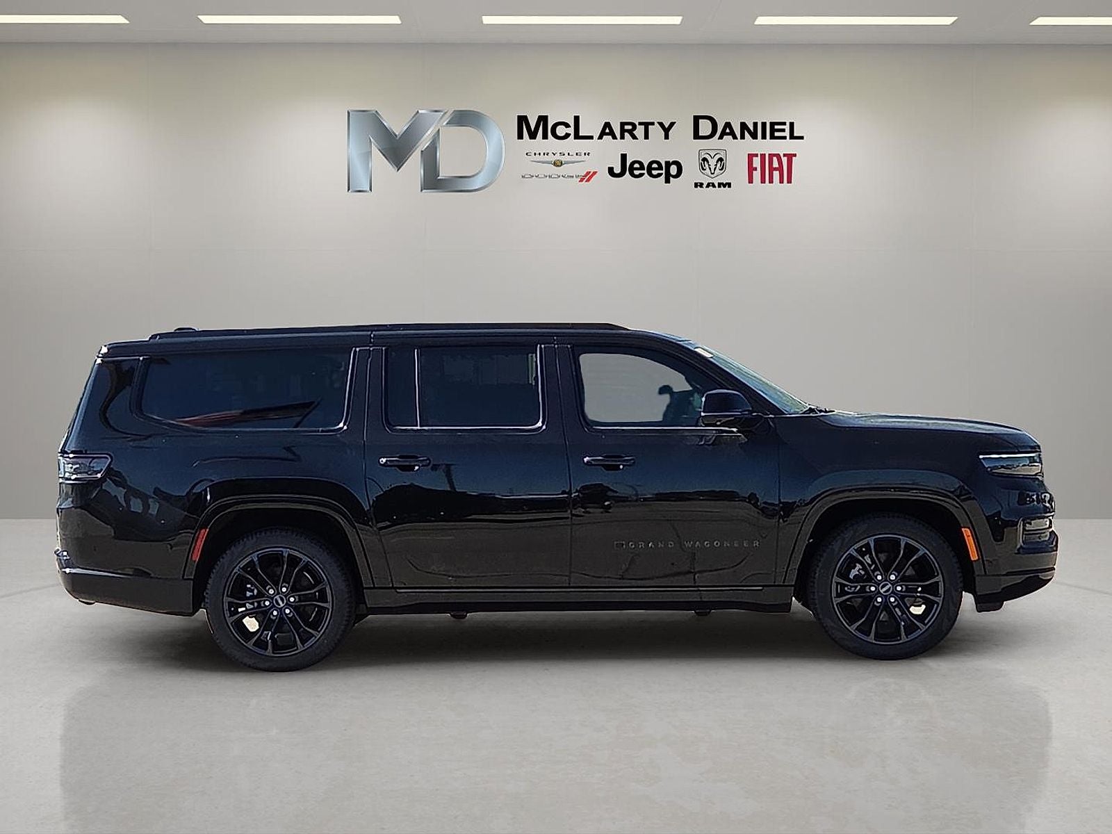 2024 Jeep Grand Wagoneer L Series II 4x4