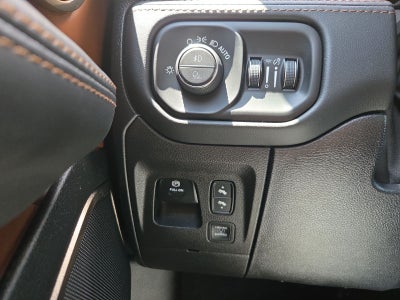2022 RAM 1500 Limited Longhorn Crew Cab 4x4 5'7' Box