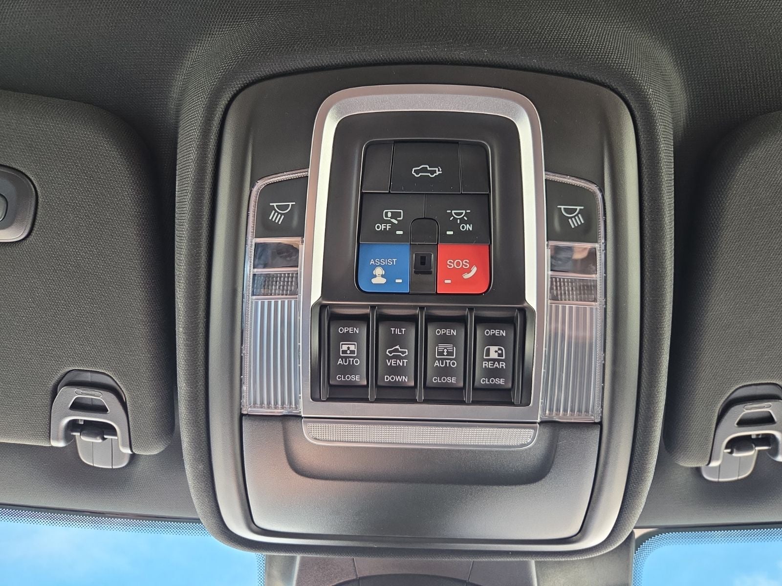 2022 RAM 1500 Limited Longhorn Crew Cab 4x4 5'7' Box