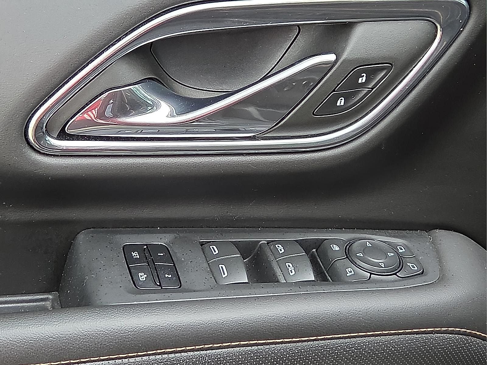 2023 GMC Yukon 4WD AT4