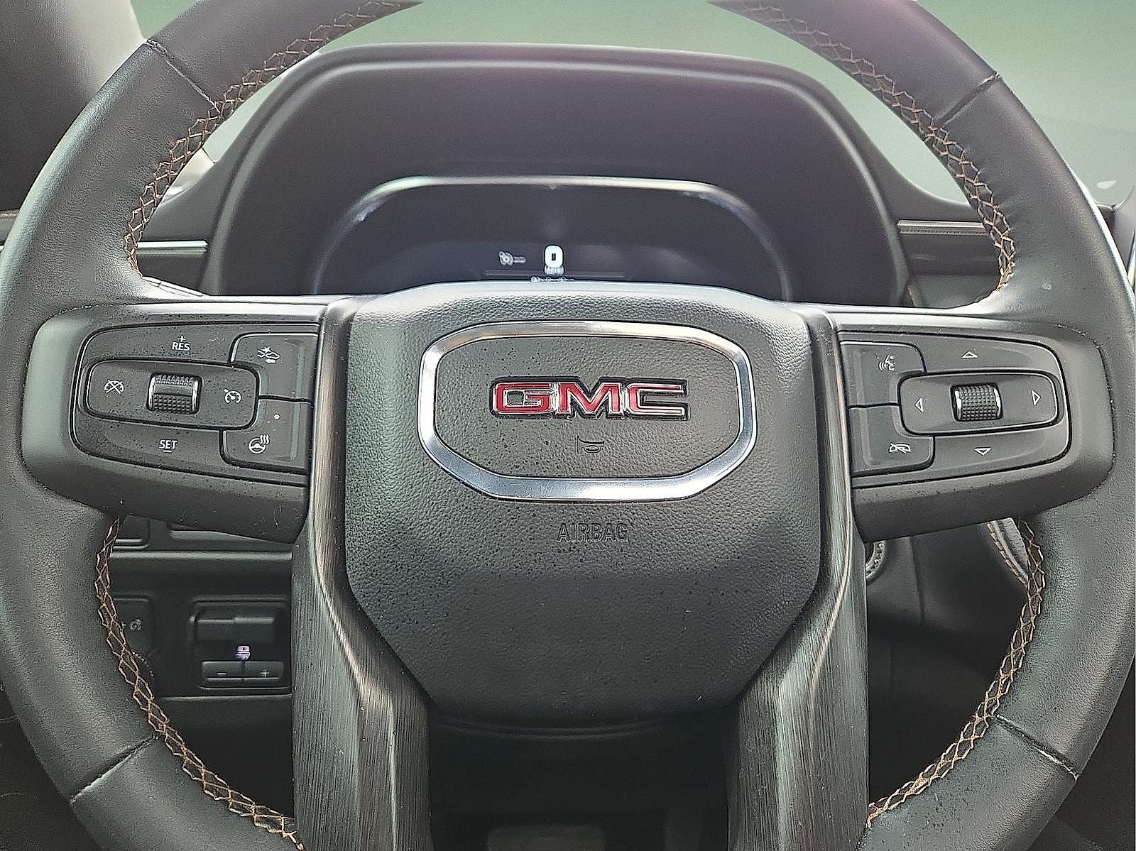 2023 GMC Yukon 4WD AT4