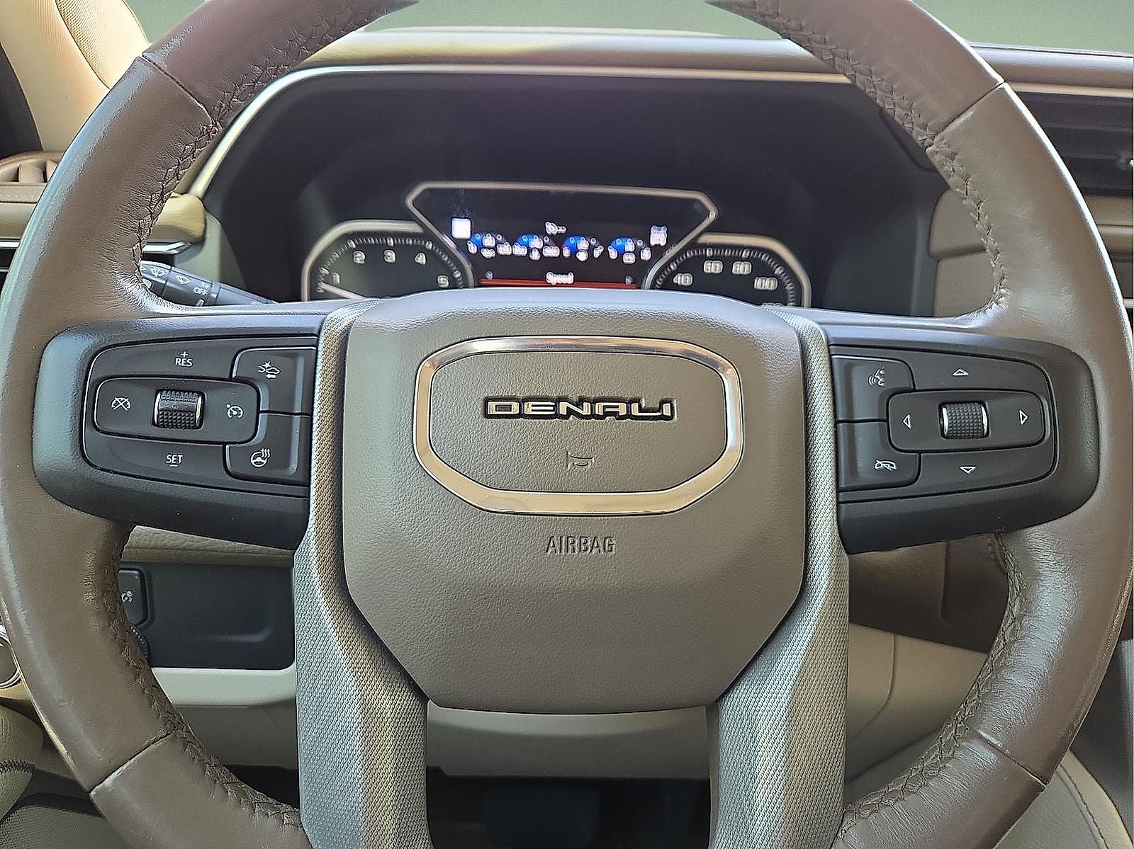 2021 GMC Yukon 4WD Denali