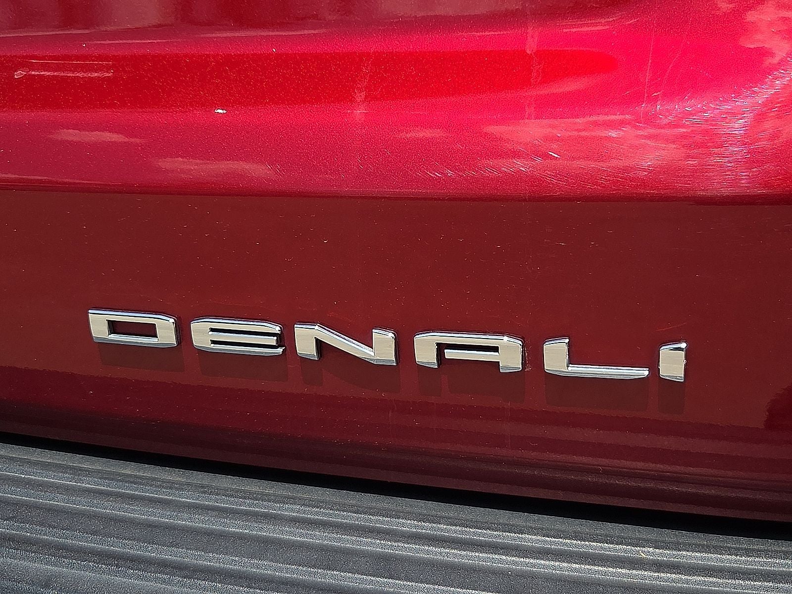 2021 GMC Yukon 4WD Denali