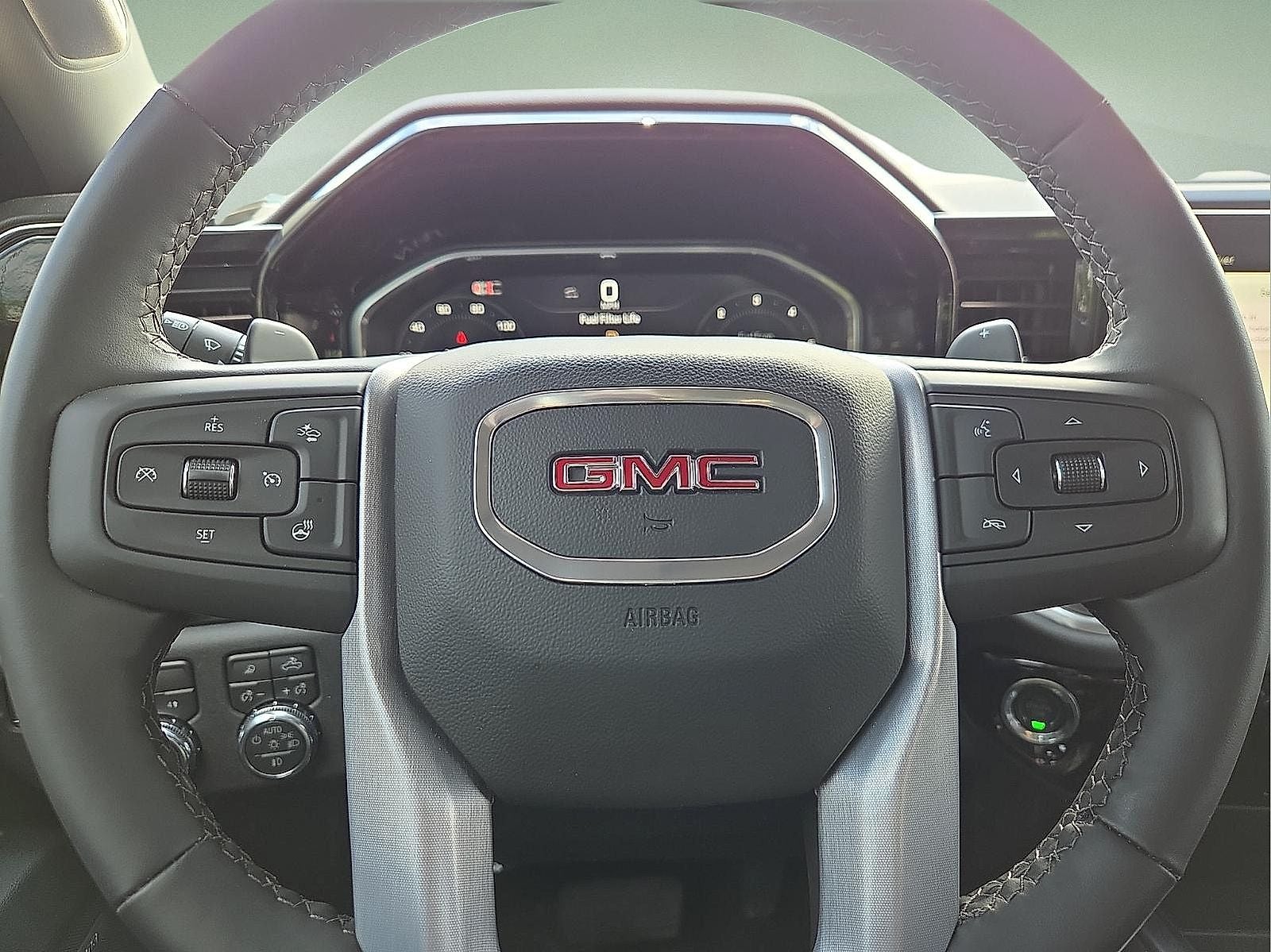 2026 GMC Sierra 1500 Crew Cab, Short Bed, SLT, 4WD