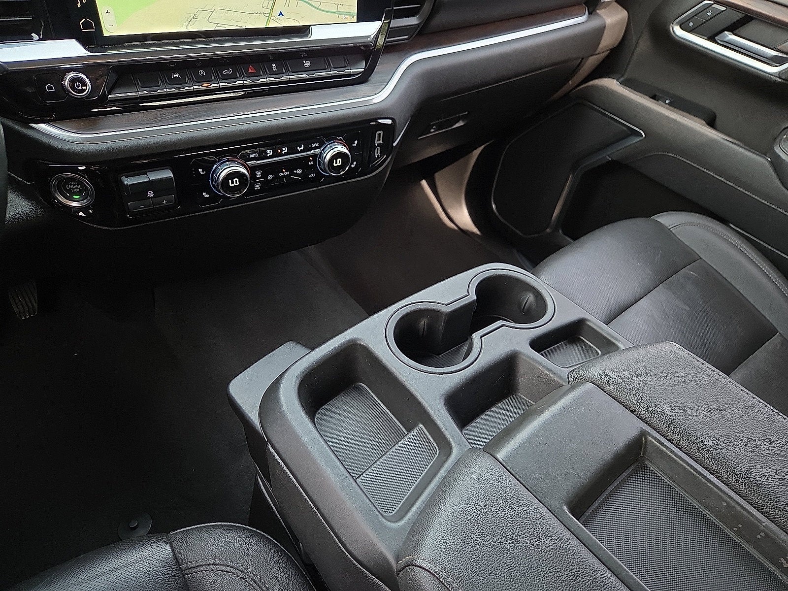 2025 GMC Sierra 1500 4WD Crew Cab Short Box SLT