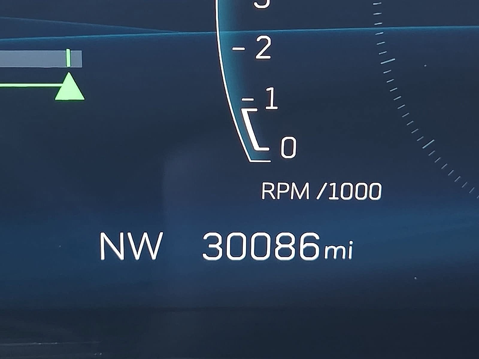 2025 Cadillac XT4 FWD Premium Luxury