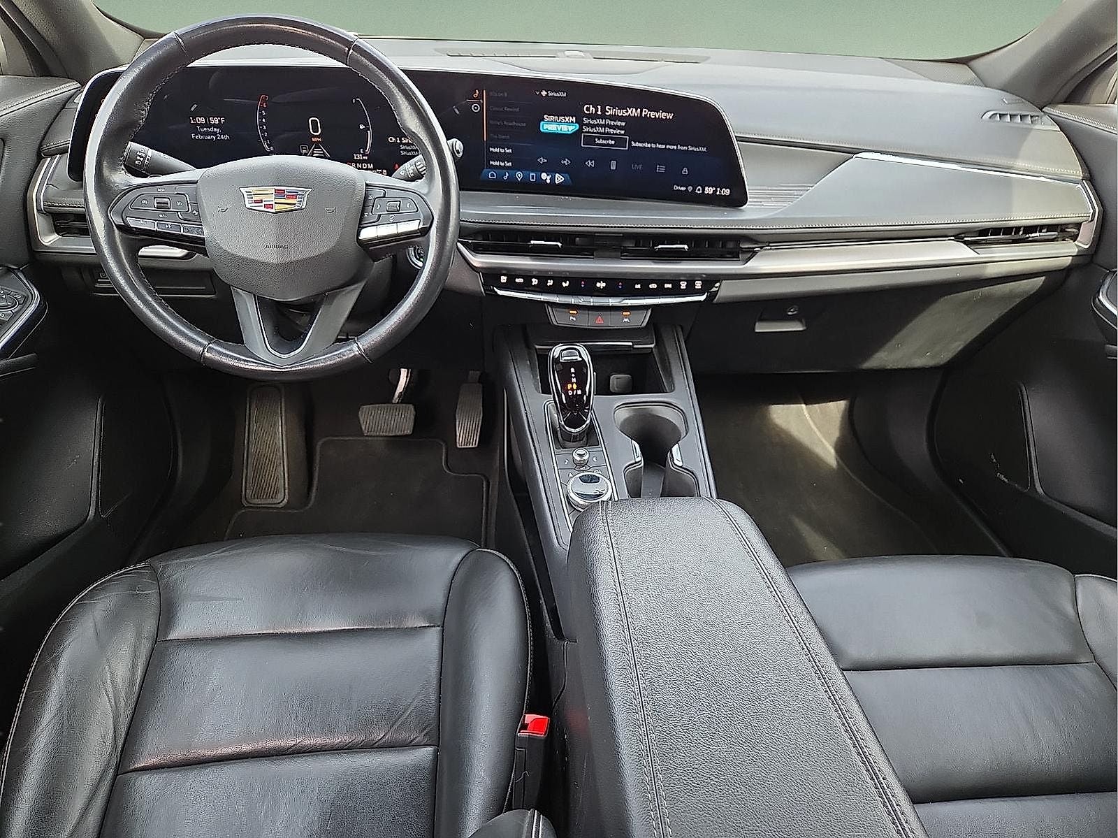 2024 Cadillac XT4 AWD Premium Luxury