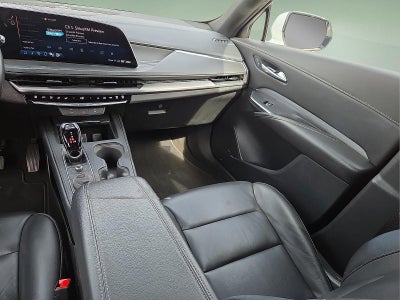 2024 Cadillac XT4 AWD Premium Luxury