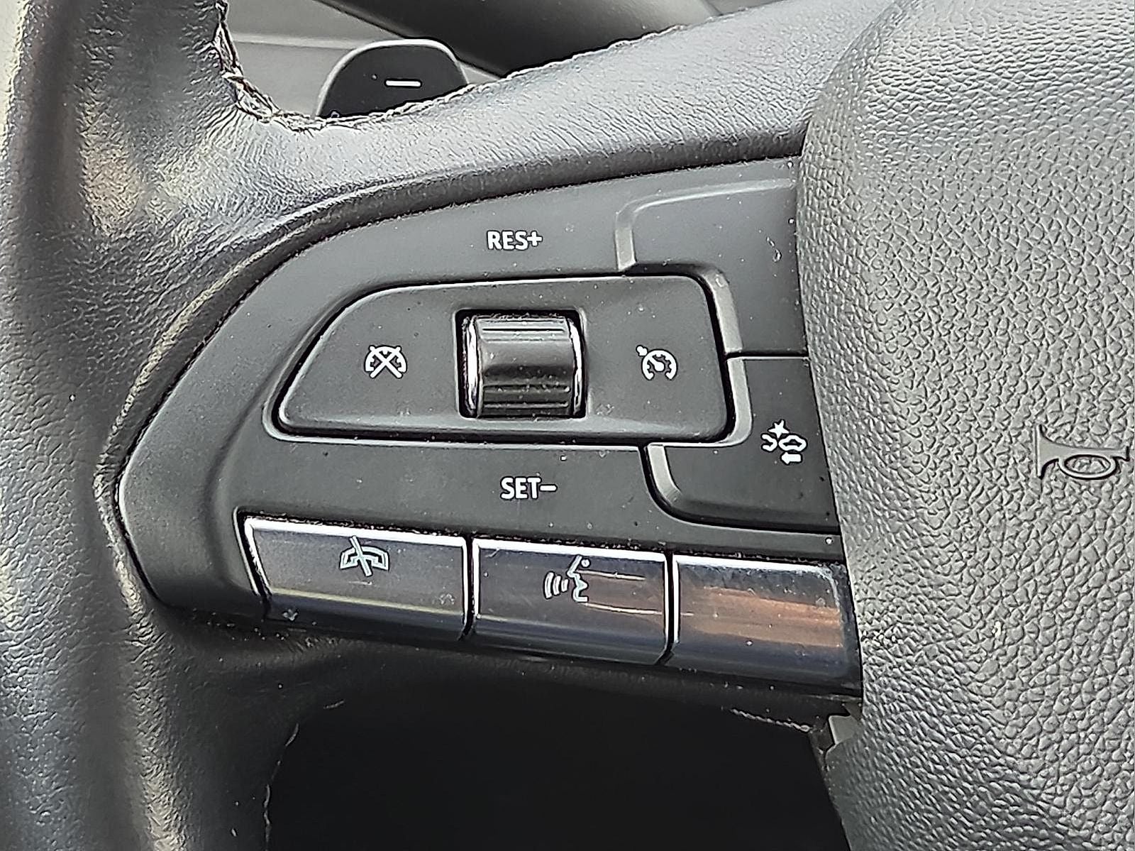 2024 Cadillac XT4 AWD Premium Luxury