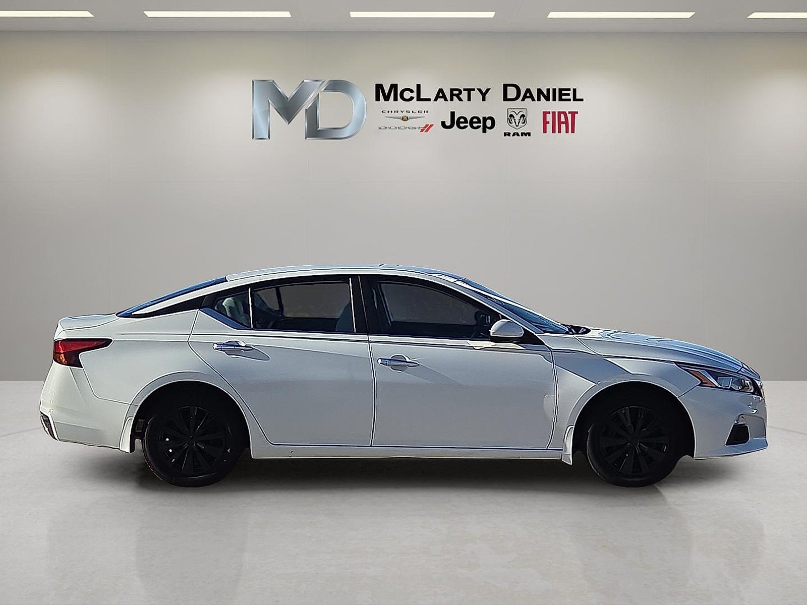 2020 Nissan Altima S FWD