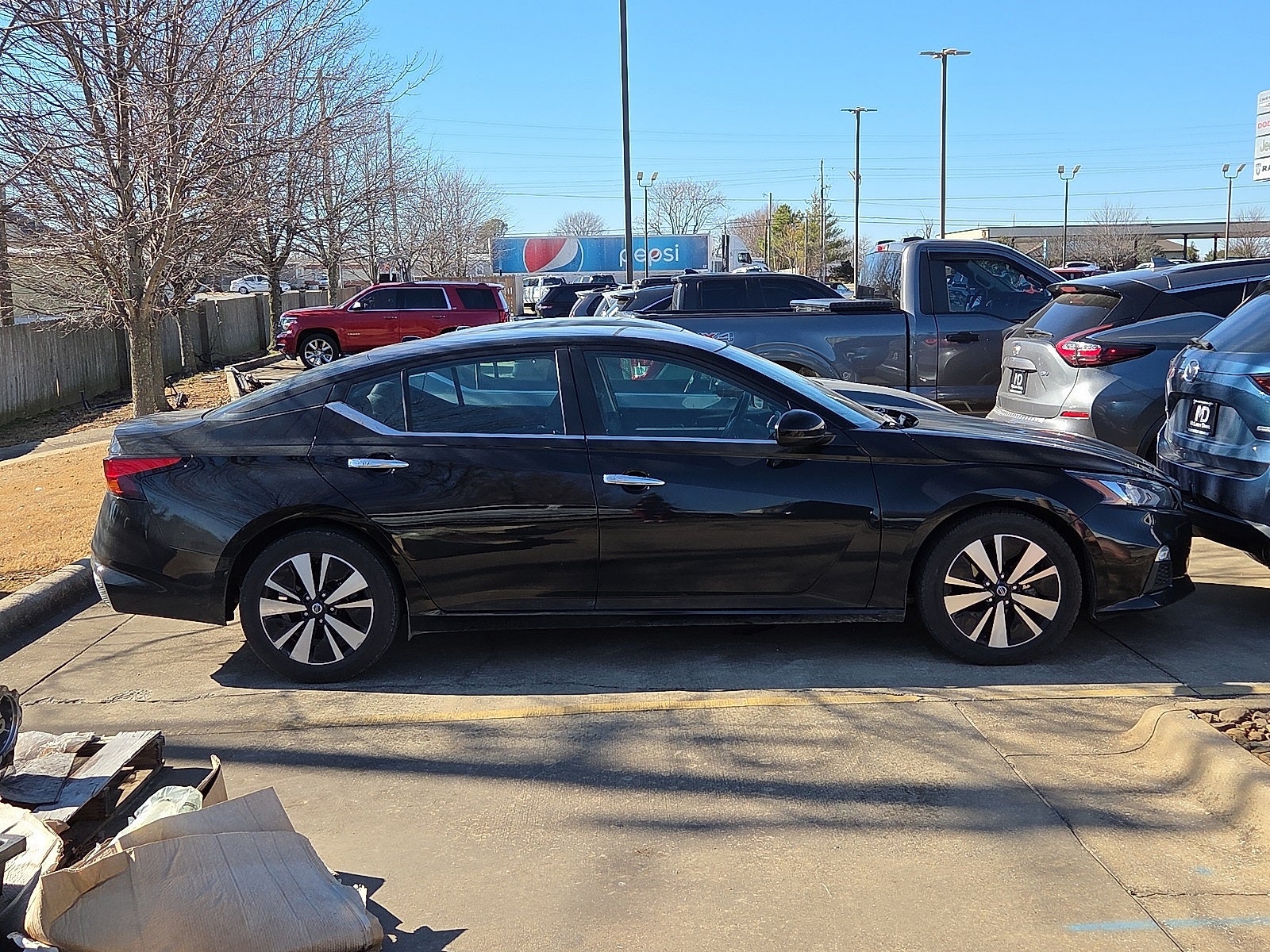 2021 Nissan Altima SV FWD
