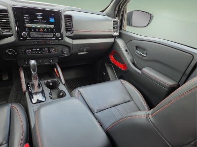 2024 Nissan Frontier Crew Cab PRO-4X 4x4