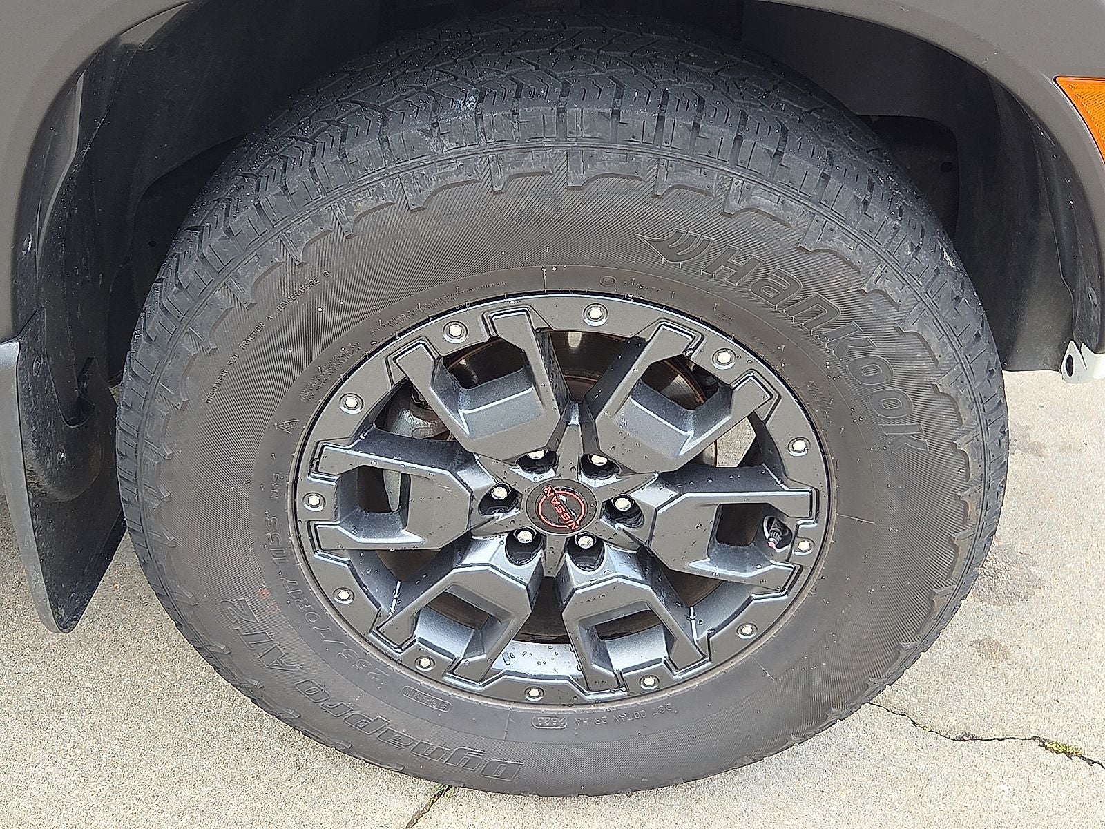2024 Nissan Frontier Crew Cab PRO-4X 4x4