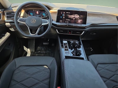 2025 Volkswagen Atlas 2.0T SE w/Technology