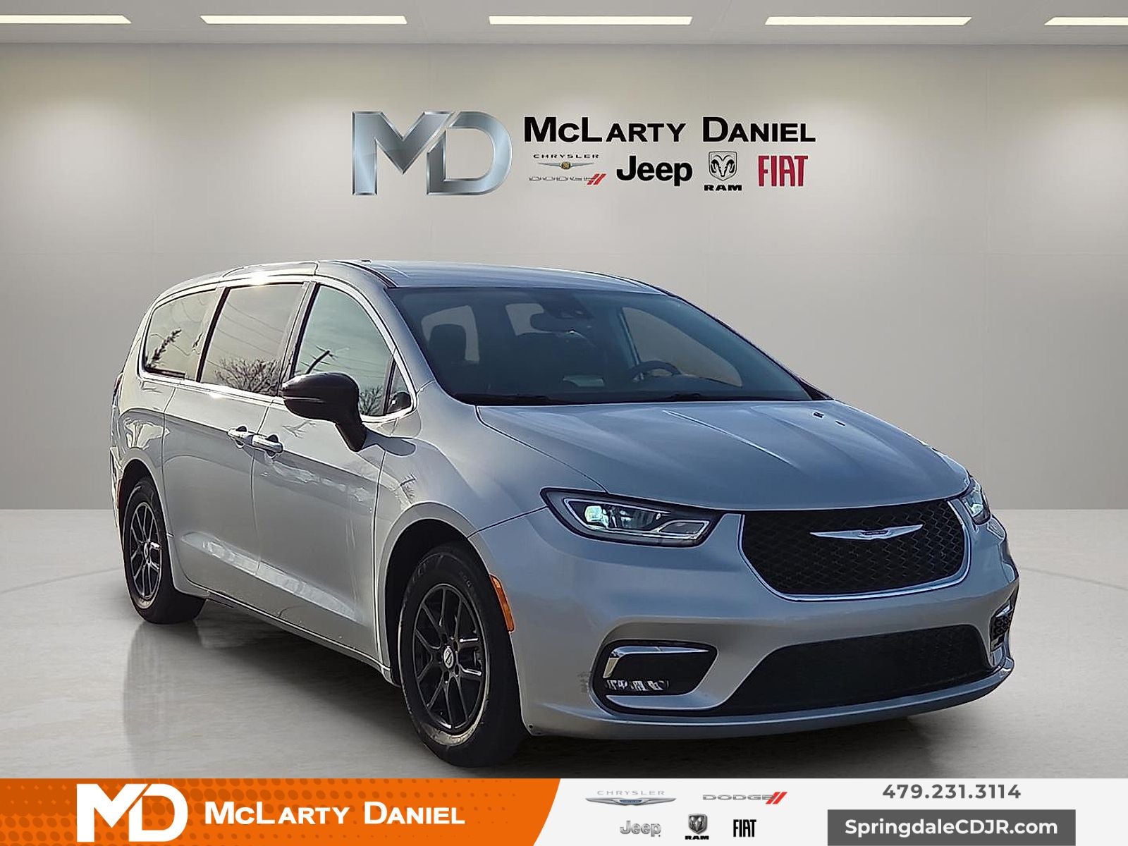 2024 Chrysler Pacifica Touring L