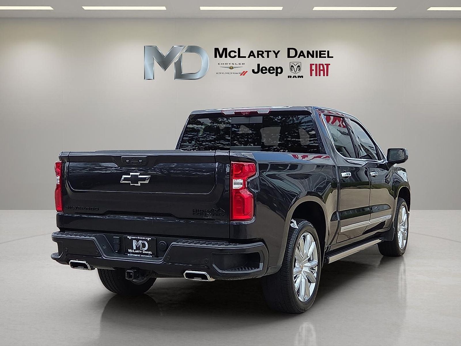 2024 Chevrolet Silverado 1500 4WD Crew Cab Short Bed High Country