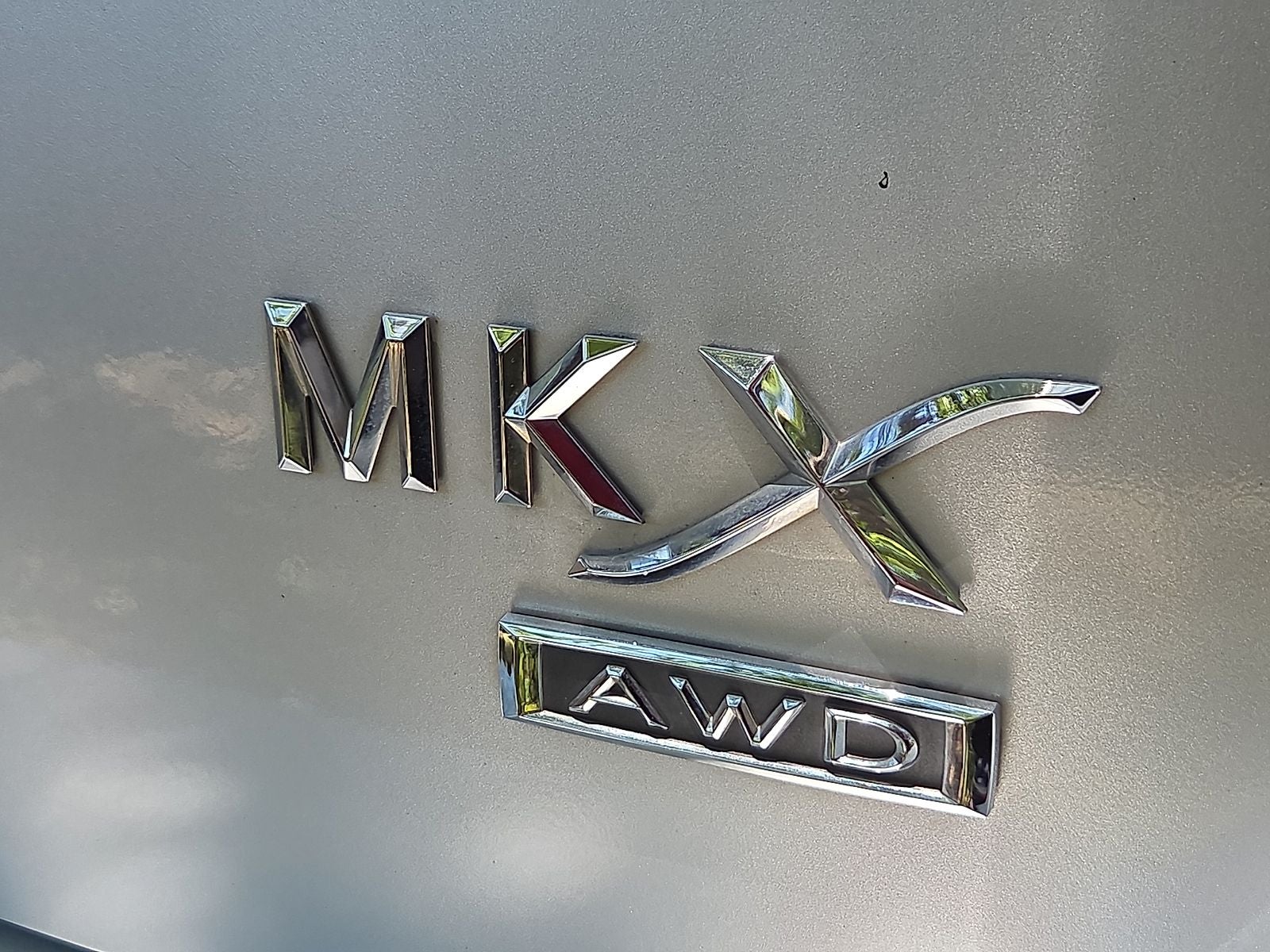 2015 Lincoln MKX Base