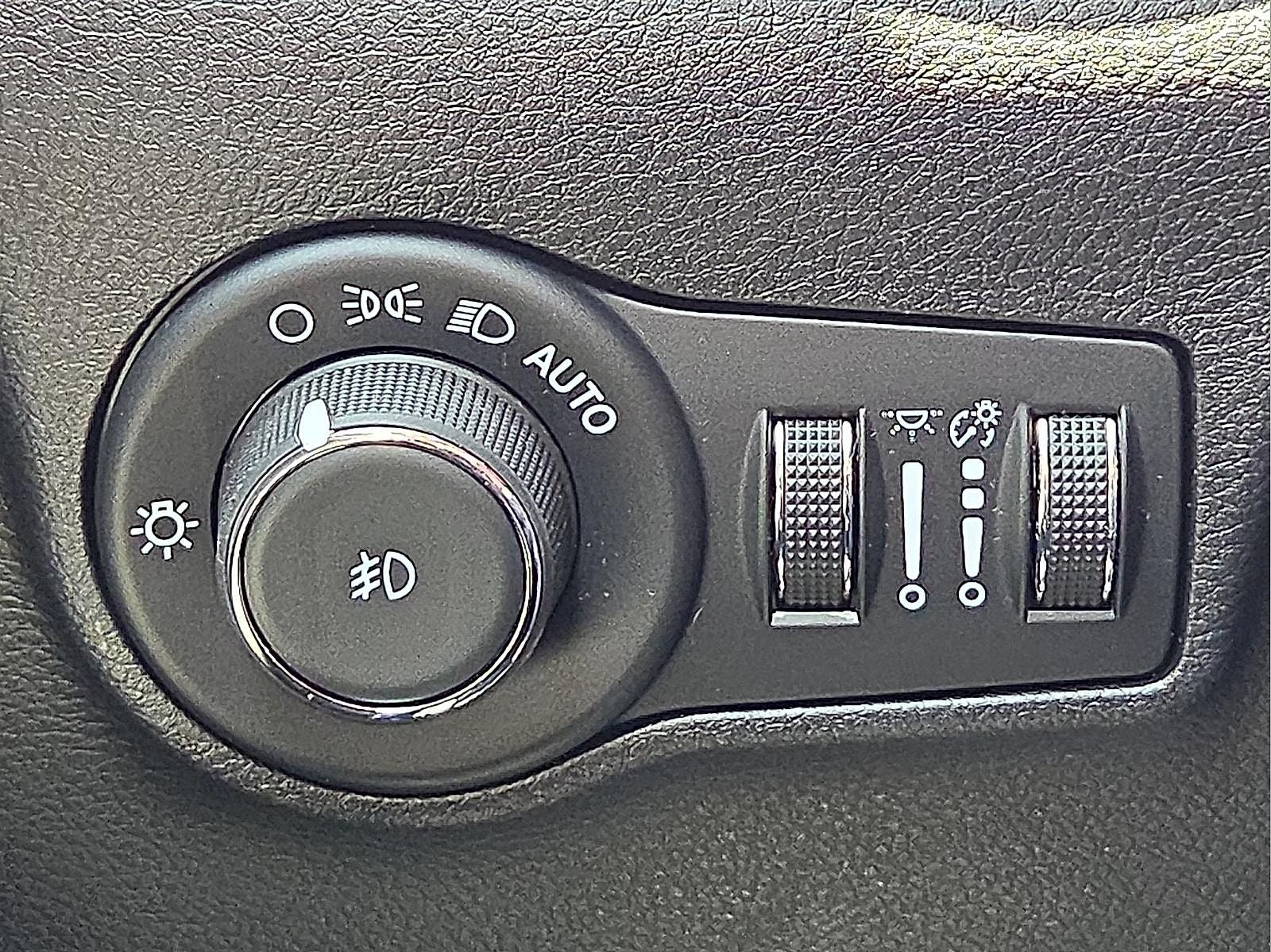 2024 Jeep Compass Latitude Lux FWD