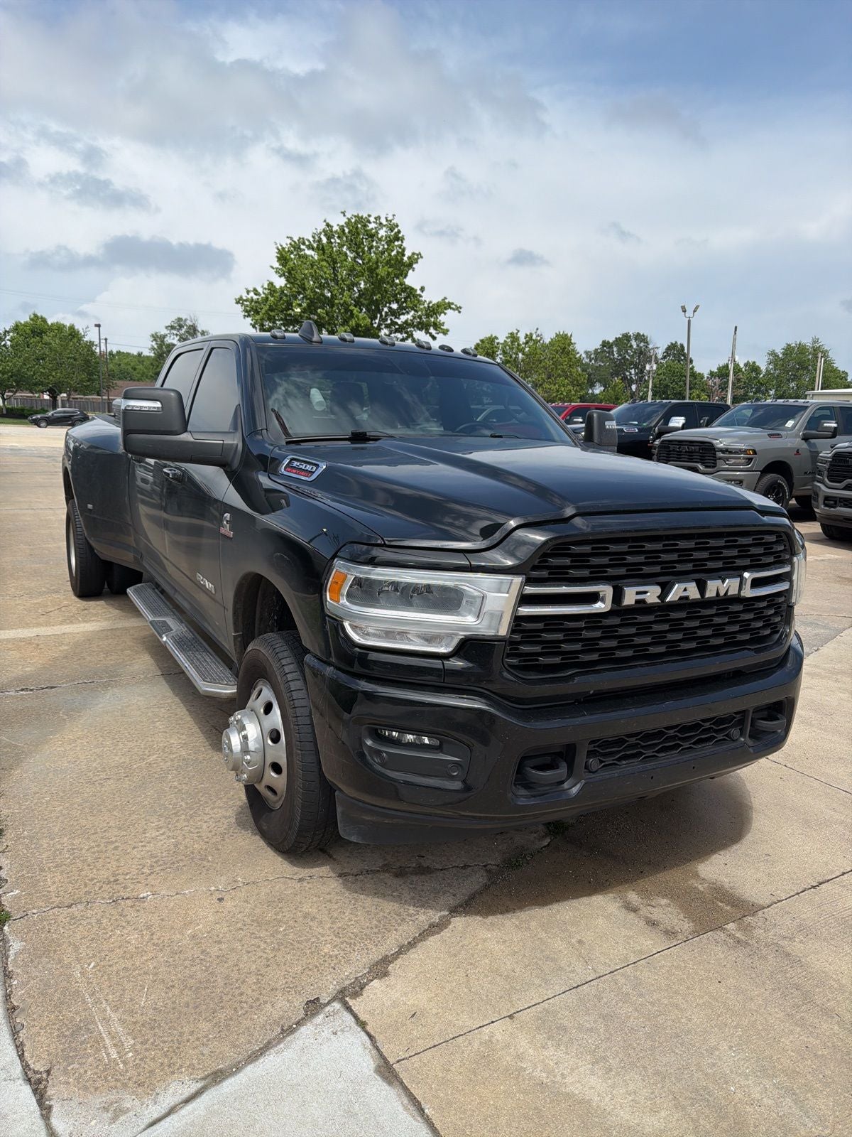 2023 RAM 3500 Big Horn Crew Cab 4x4 8' Box