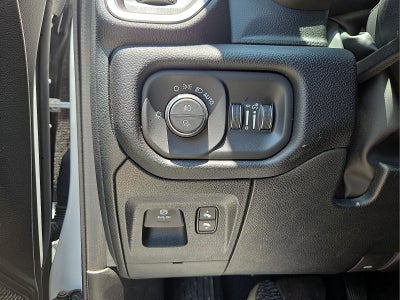 2026 RAM 1500 Big Horn Crew Cab 4x4 5'7' Box