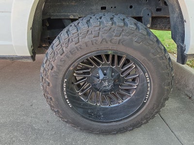 2022 RAM 2500 Tradesman Crew Cab 4x4 8' Box