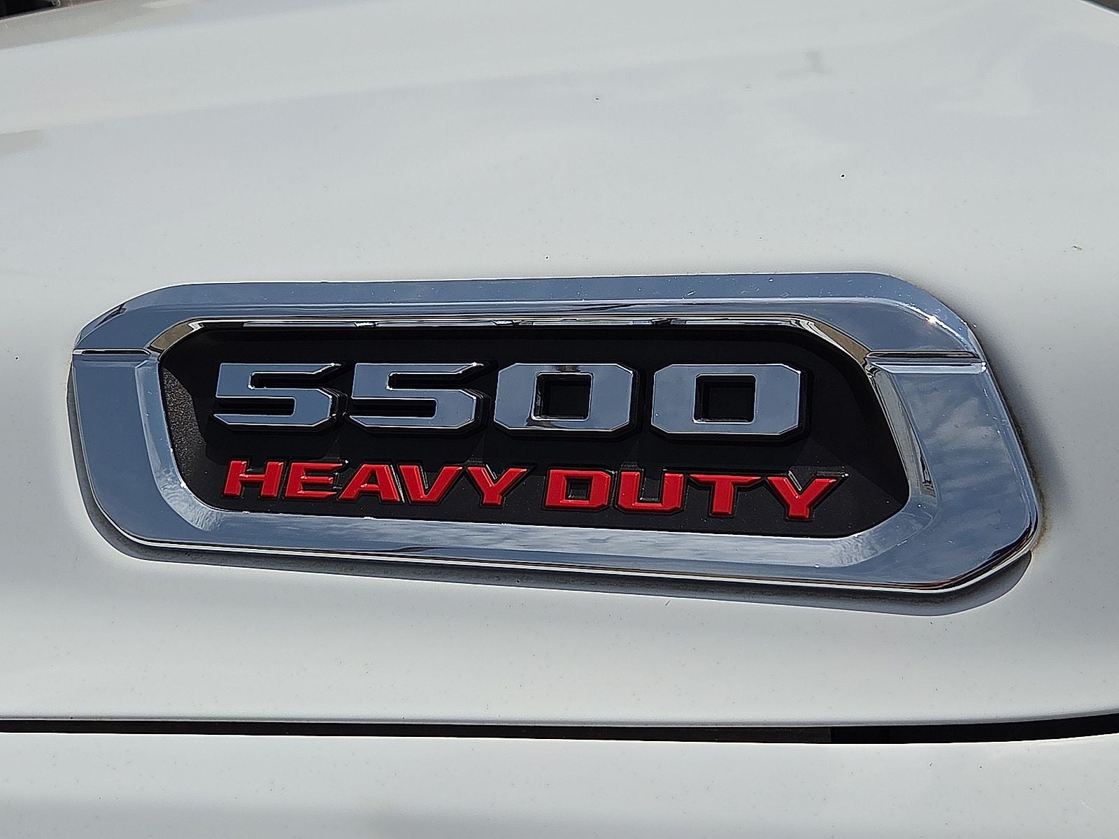 2022 RAM 5500HD Tradesman/SLT/Laramie/Limited