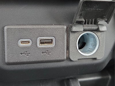 2022 GMC Sierra 1500 Limited 4WD Crew Cab Short Box AT4