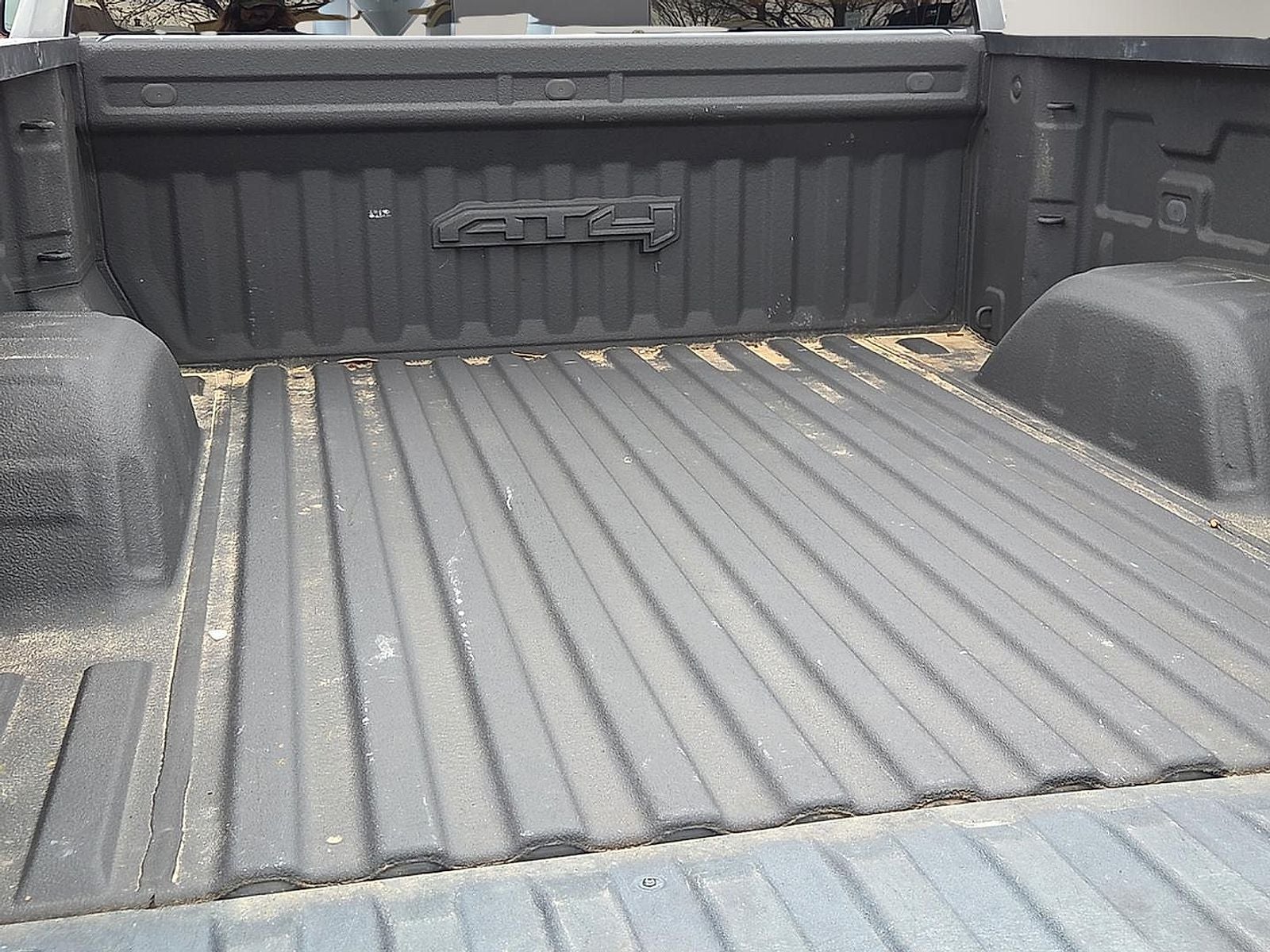 2022 GMC Sierra 1500 Limited 4WD Crew Cab Short Box AT4