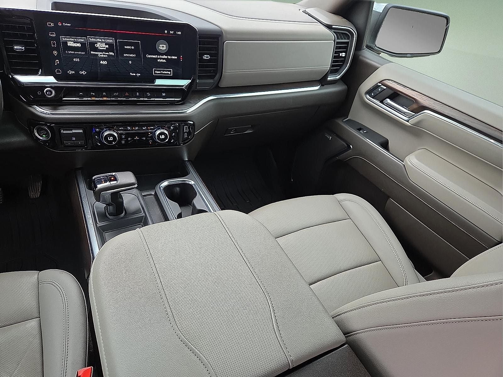 2024 GMC Sierra 1500 4WD Crew Cab Short Box SLT