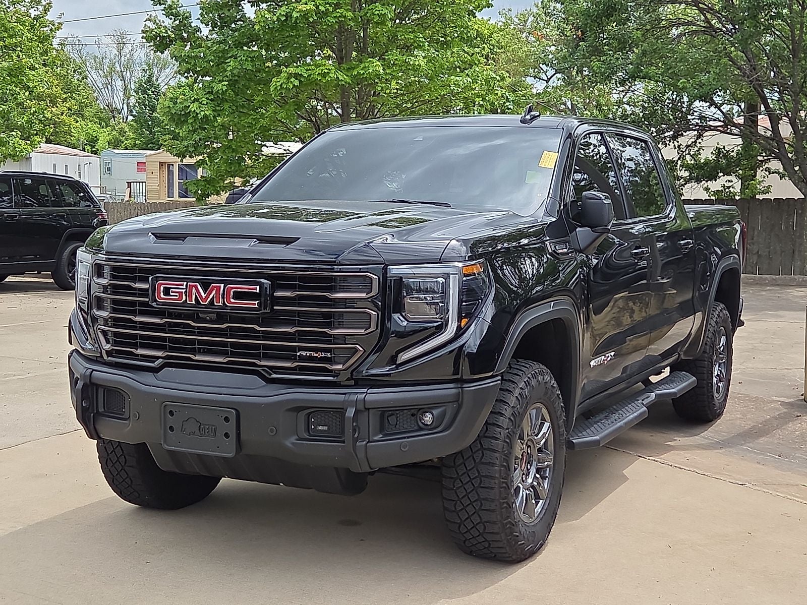 2025 GMC Sierra 1500 4WD Crew Cab Short Box AT4X