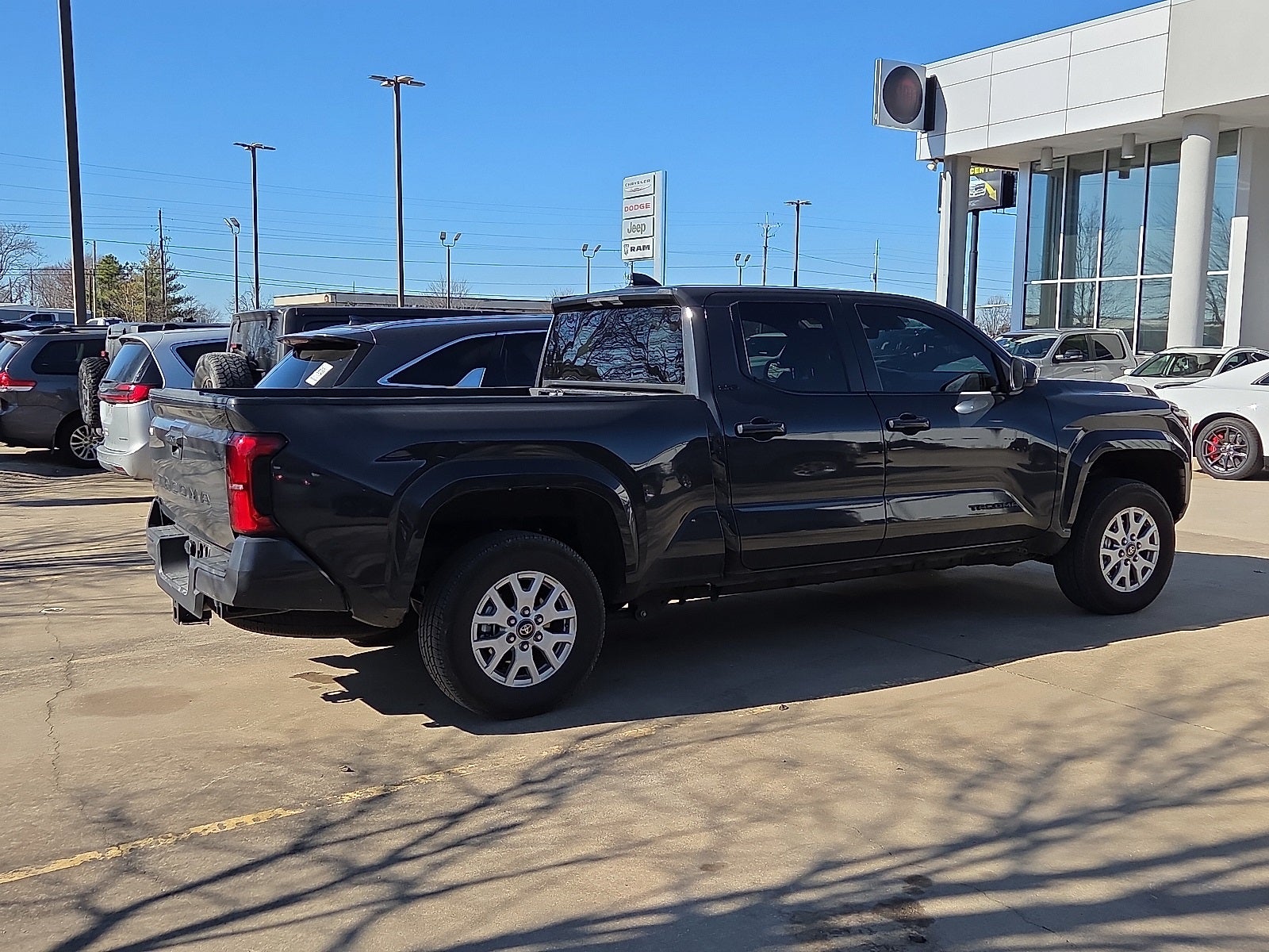 2025 Toyota Tacoma SR5
