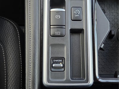 2025 Nissan Pathfinder SV FWD