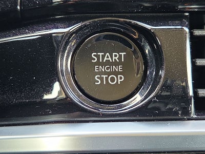 2025 Nissan Pathfinder SV FWD