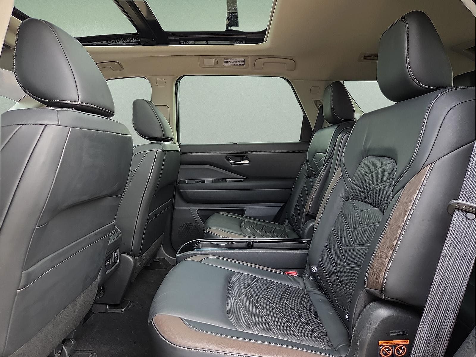 2022 Nissan Pathfinder Platinum 4WD