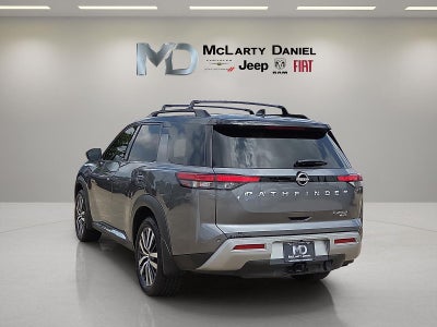 2022 Nissan Pathfinder Platinum 4WD
