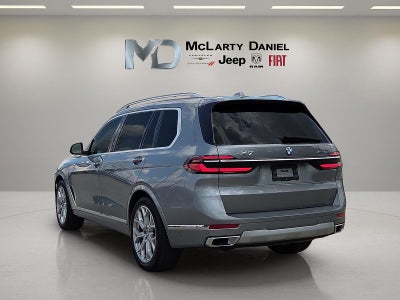 2025 BMW X7 xDrive40i