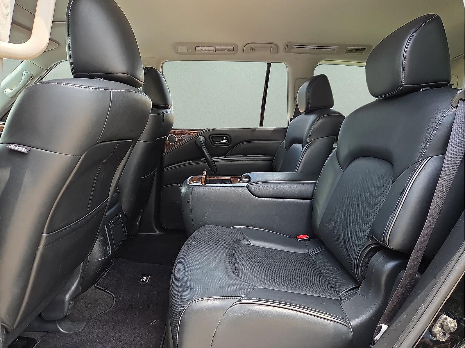 2018 INFINITI QX80 AWD