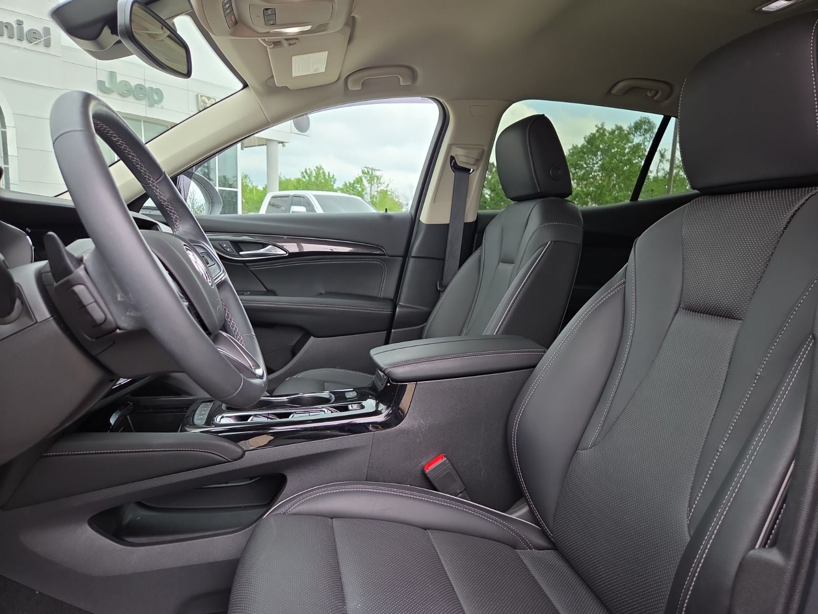 2023 Buick Envision Essence AWD