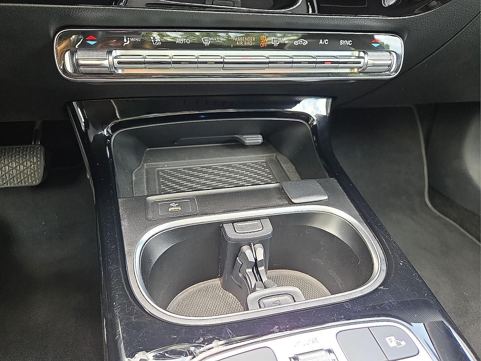 2025 Mercedes-Benz CLA 4MATIC®
