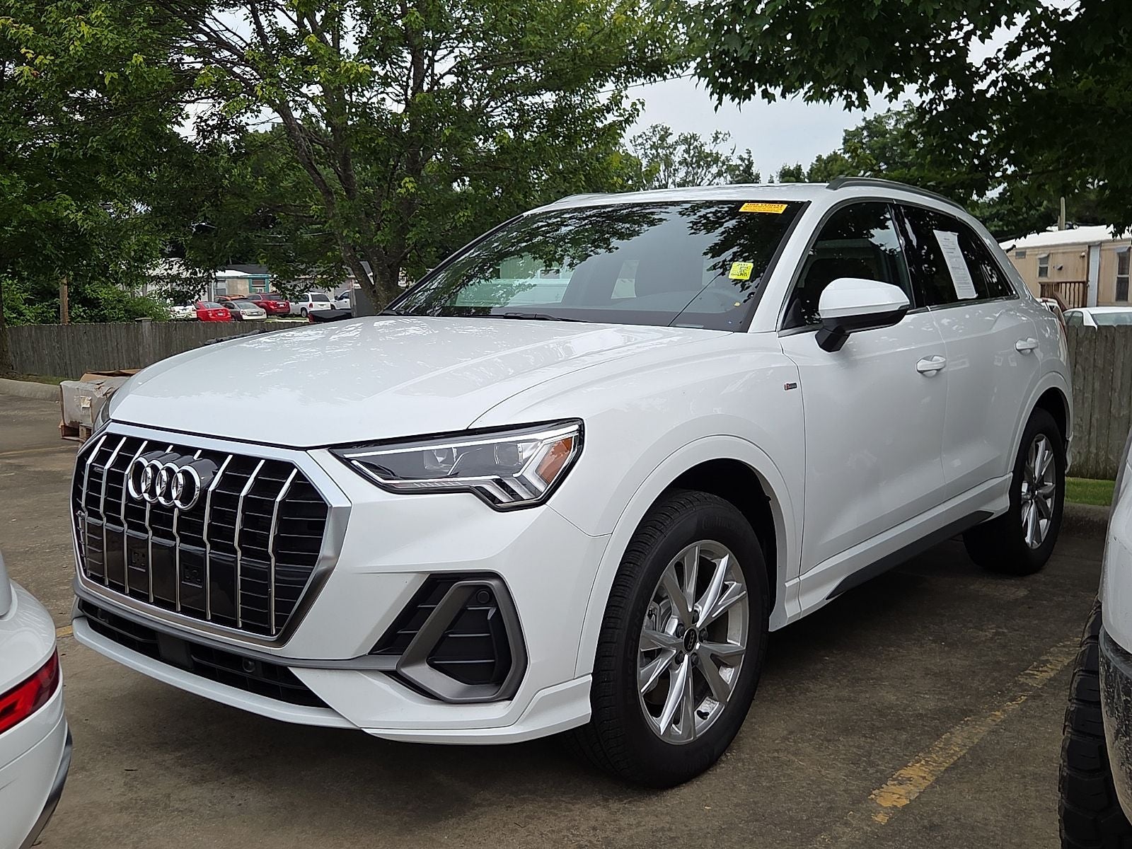2025 Audi Q3 Premium 45 TFSI S line quattro Tiptronic