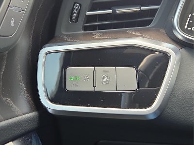 2023 Audi A6 Premium 45 TFSI quattro S tronic